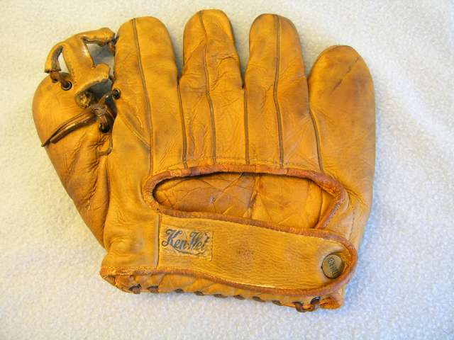 Harry Gumbert Ken Wel 564 Back 2 Doug